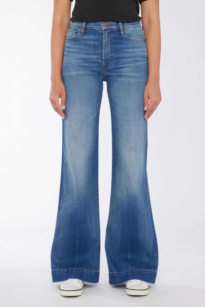 Modern Dojo Traveller With Embroidered 7